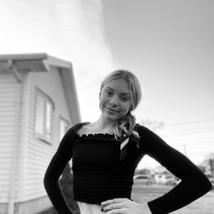 Meet your Posher, Brenna